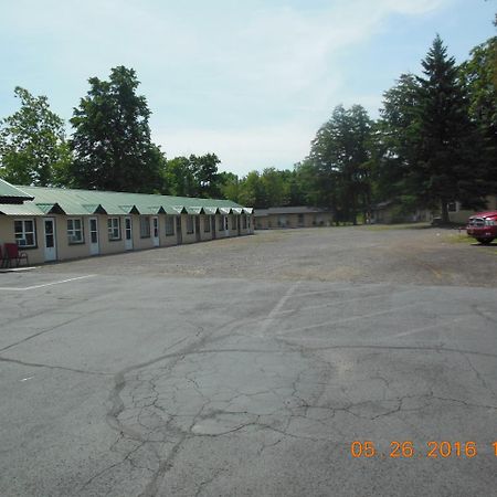 Evergreen Motel Oswego Eksteriør billede