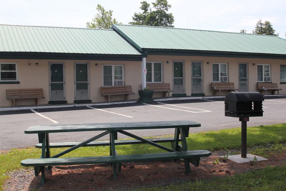 Evergreen Motel Oswego Eksteriør billede