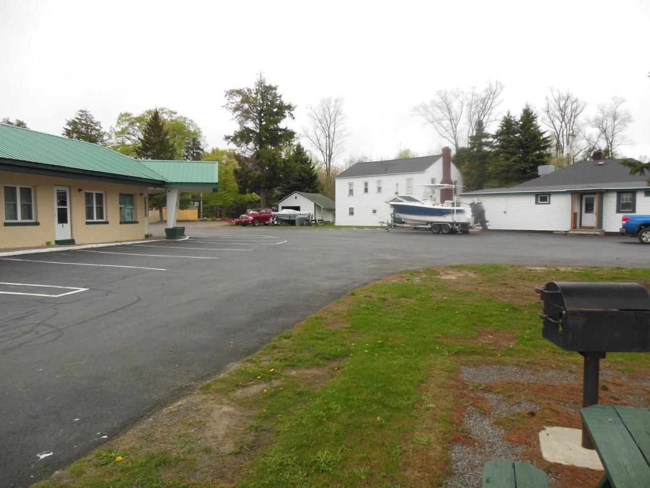 Evergreen Motel Oswego Eksteriør billede