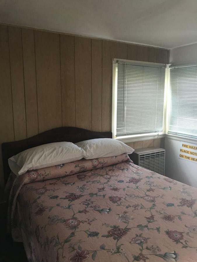 Evergreen Motel Oswego Eksteriør billede
